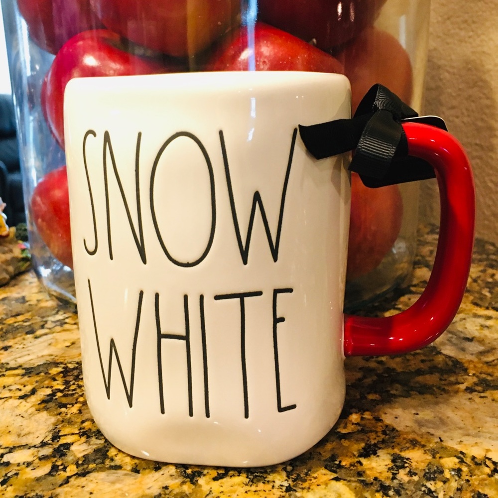 ✨ Snow White Rae Dunn Artisan Collection ✨ NEW